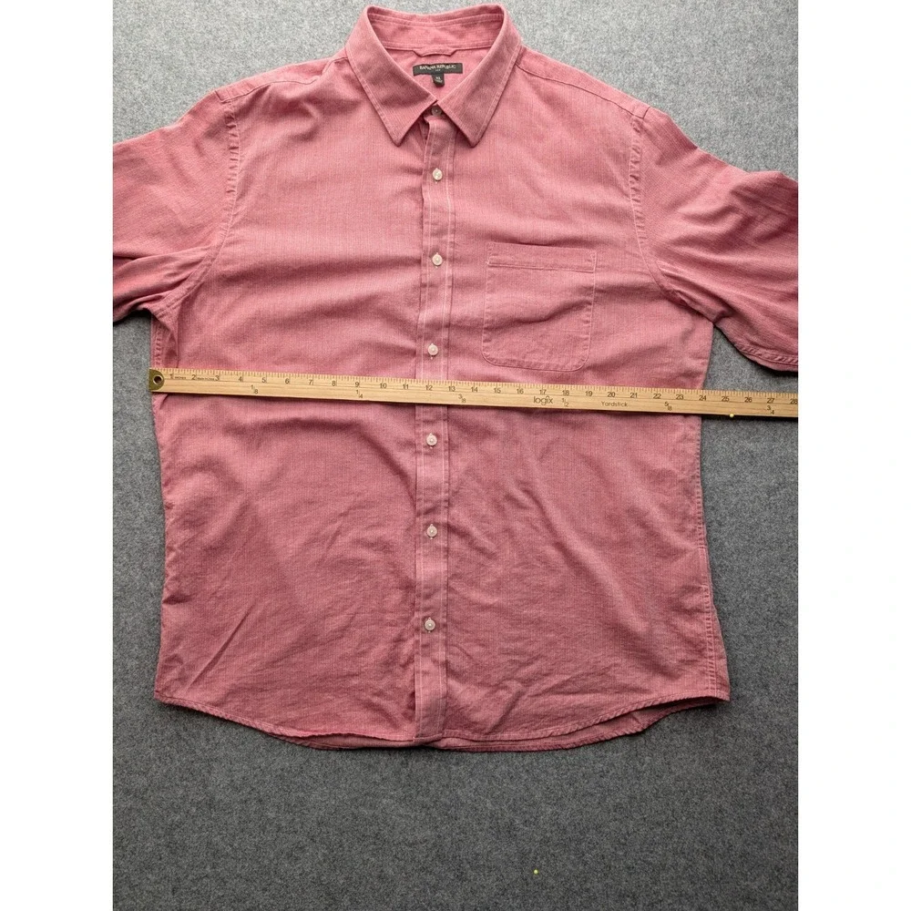 Banana Republic Men's Shirt‎ Extra Large Red Button-up Long Sleeve
